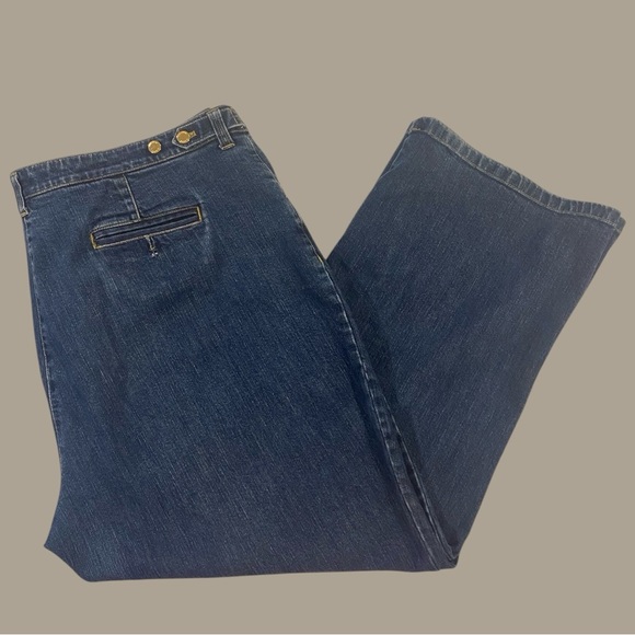 Jones New York Dark Denim Flare Jeans Size 22 - Picture 1 of 12